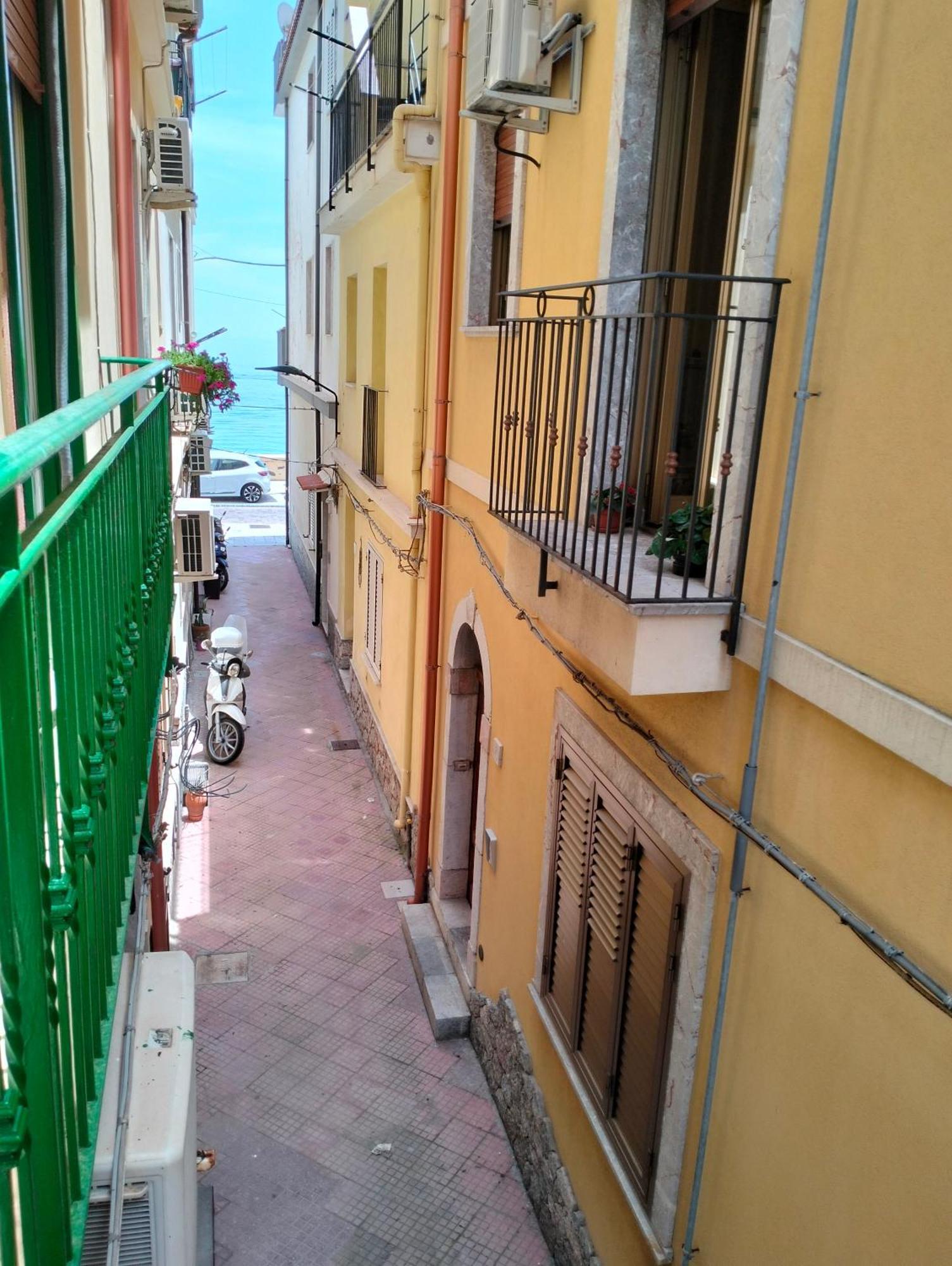 Essenze Di Sicilia Apartment - Letojanni Taormina Екстериор снимка